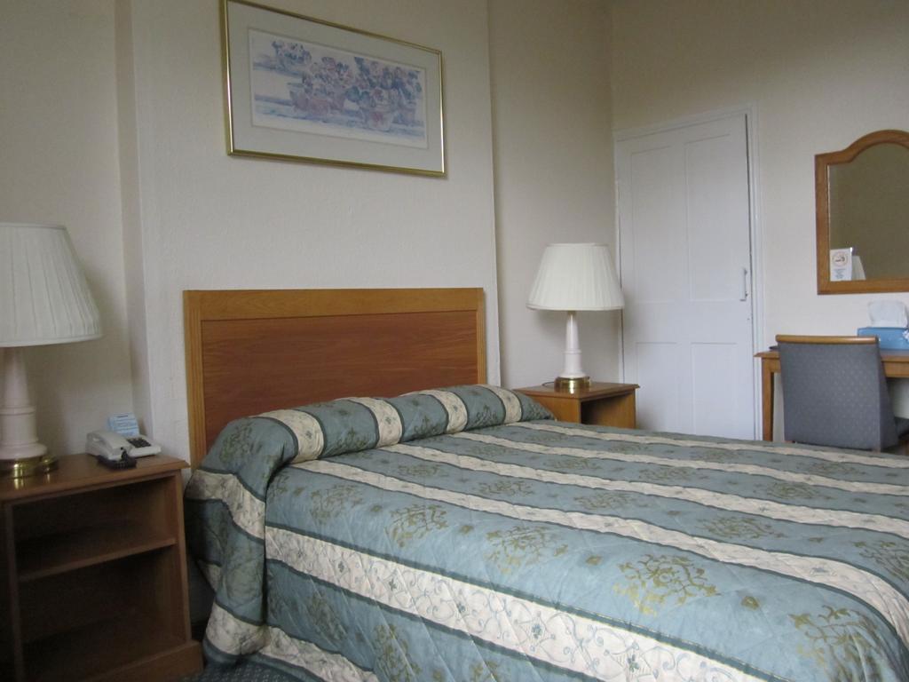 The Highcliffe Hotel 클리브돈 객실 사진